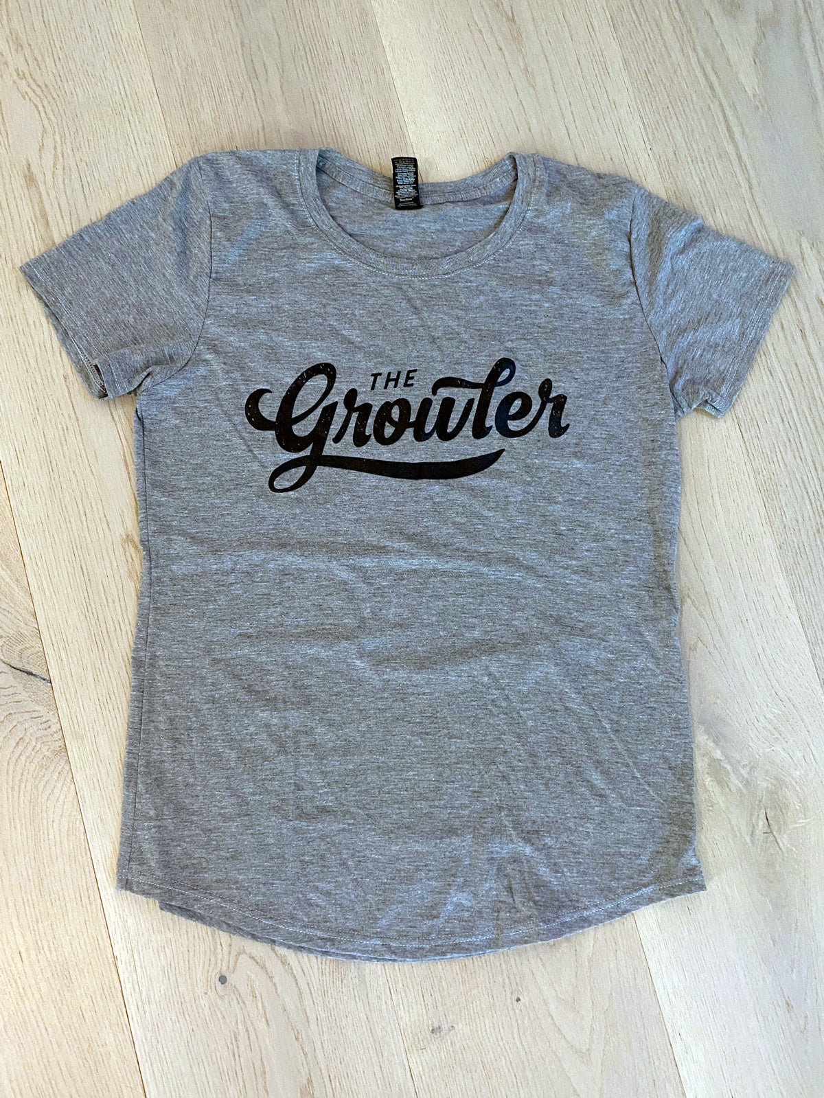 Women's Growler Script Tee Grey